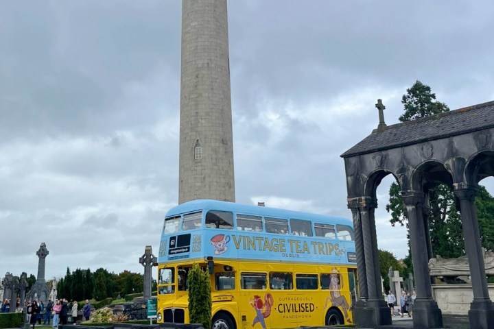 vintage tea trips and glasnevin halloween tour