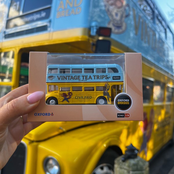 vintage tea trips mini bus model