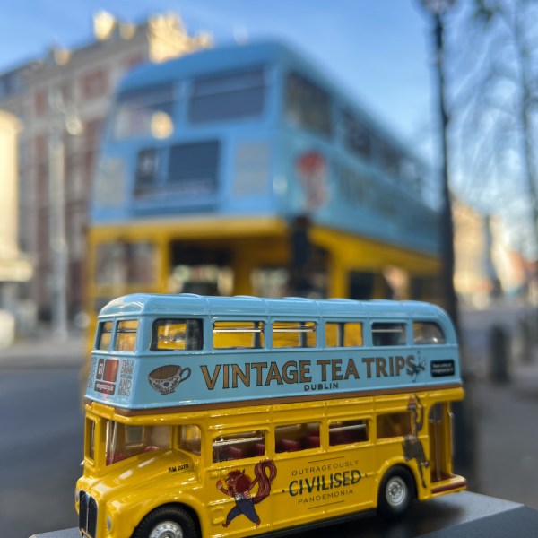 vintage tea trips mini bus model